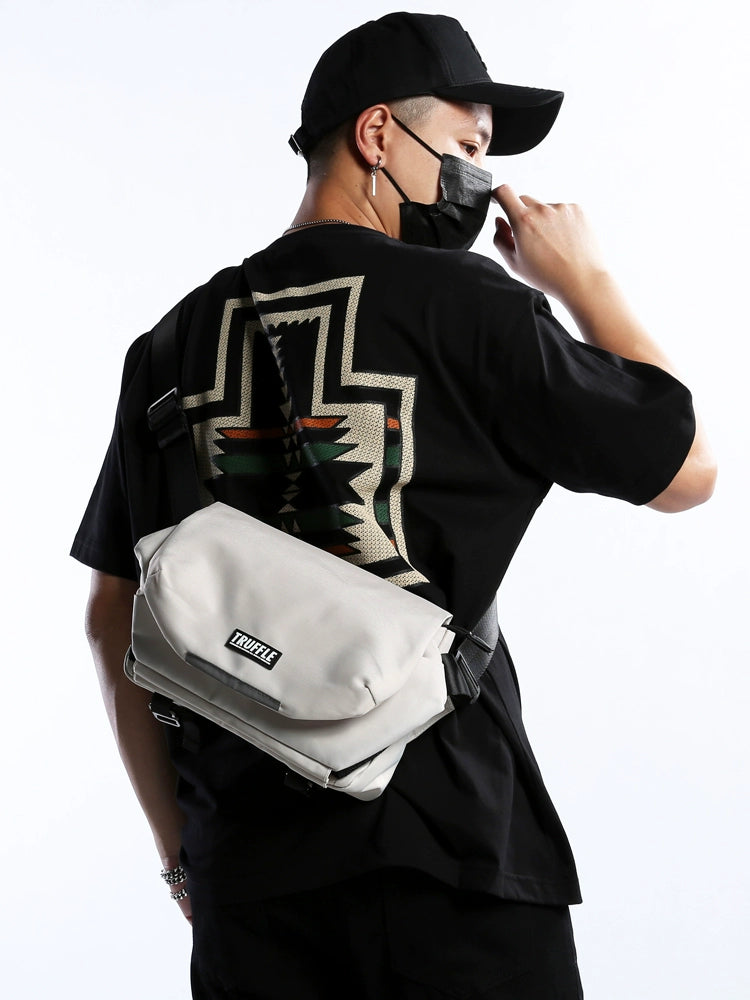 TRUFFLE Fashion One Shoulder Crossbody Bag Men's Casual Shoulder Bag Women's Trend Korean Student Postman Bag-