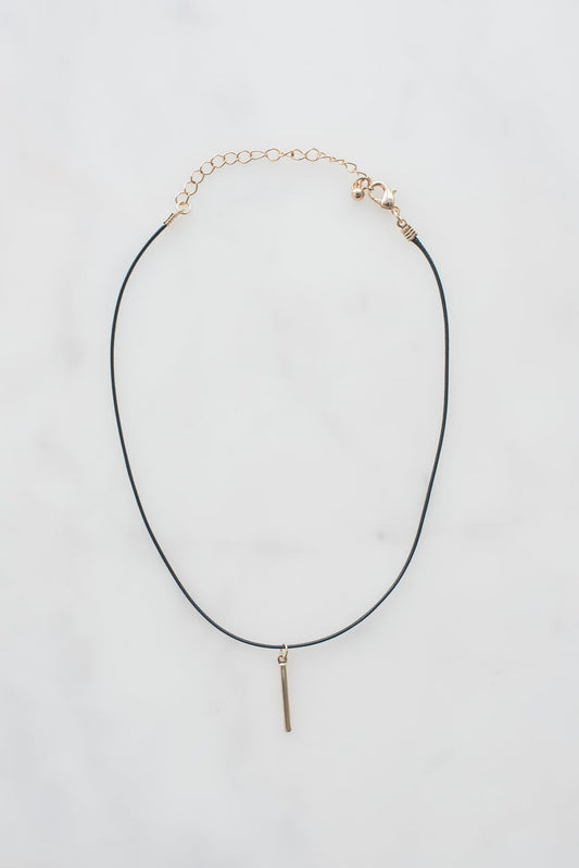 Choker with Gold Pendant-Necklace